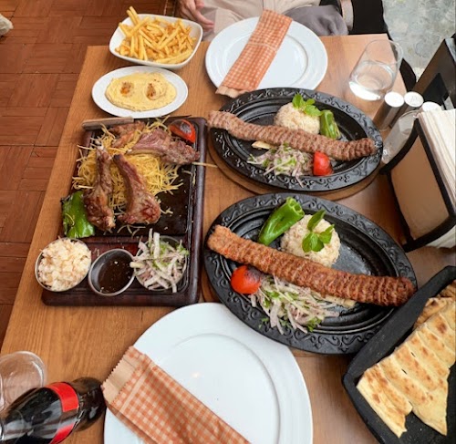 Mivan Restaurant Cafe