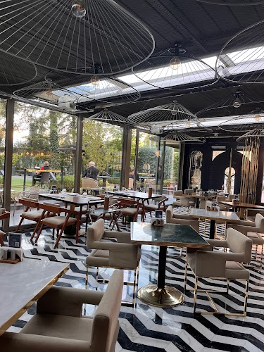Hill 151 Restaurant Brasserie Garden