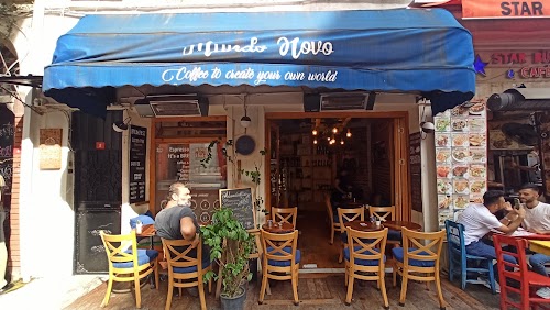 Mundo Novo Coffee & Patisserie